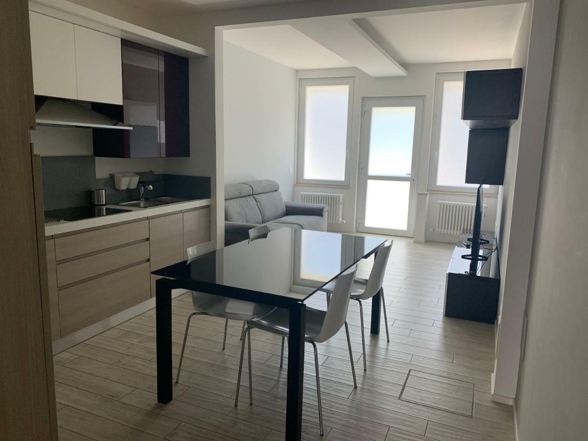 Apartamento Il Parco Di Yuki Ancona Exterior foto